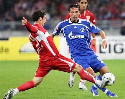 把他置于 把他置于