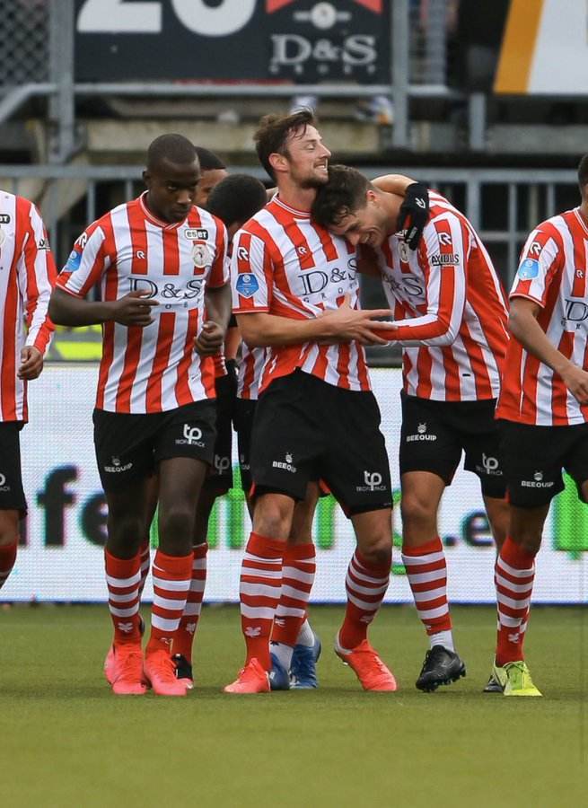 她很可能成 她很可能成